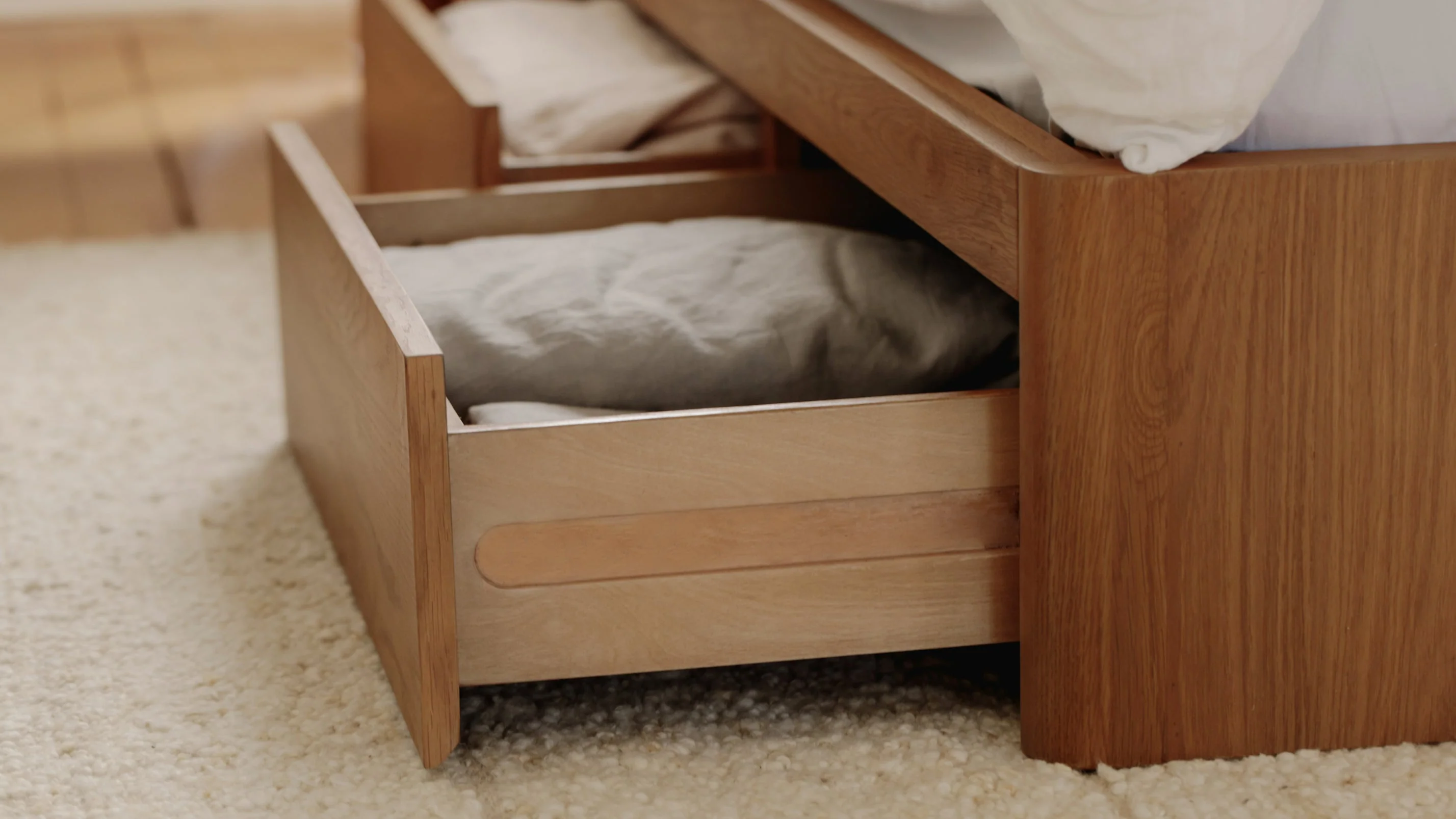 Form Storage Bed, King, White Oak - Image 4
