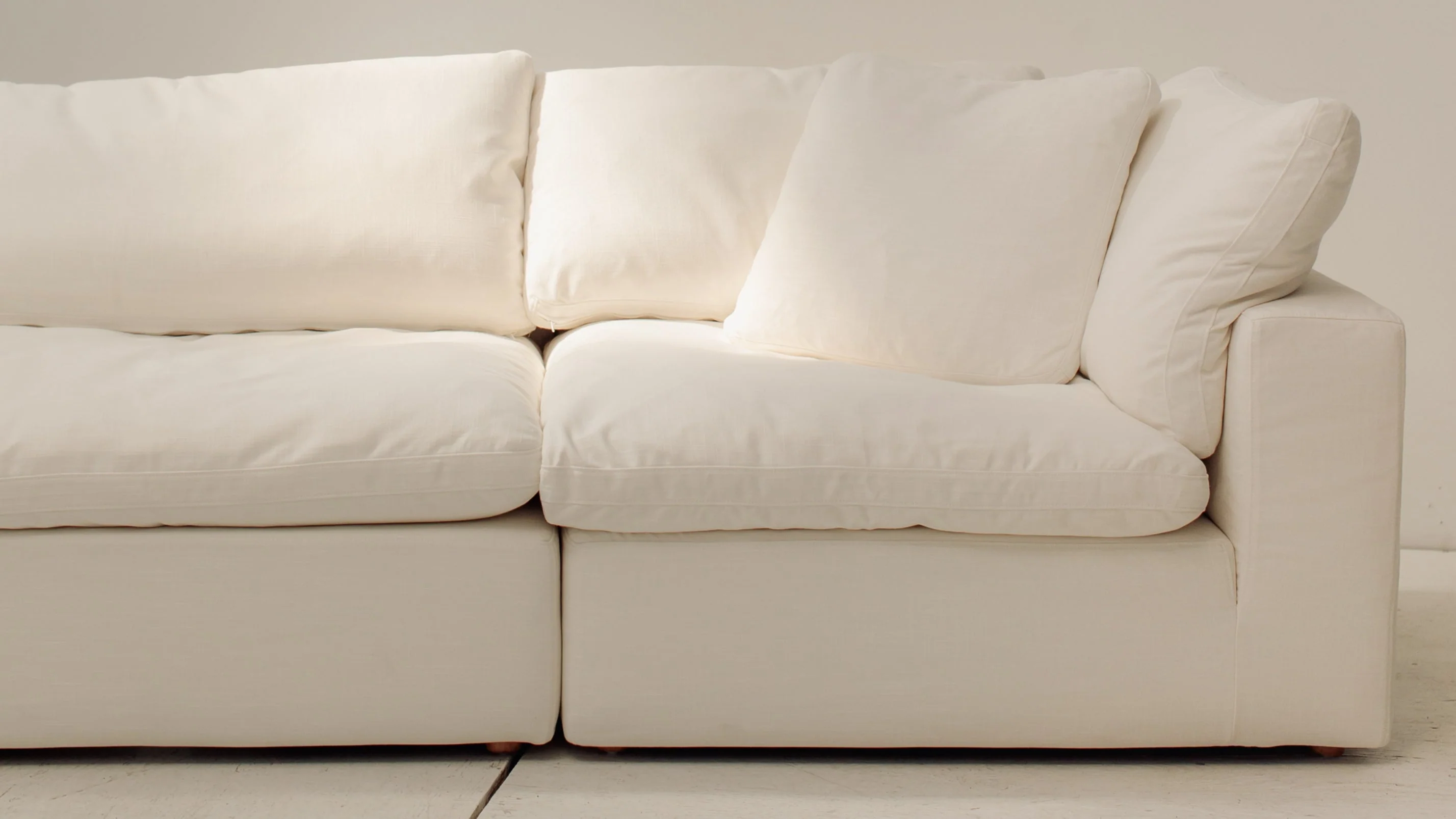 Movie Night™ Corner Chair, Large, Cream Linen (Left or Right) - Image 4